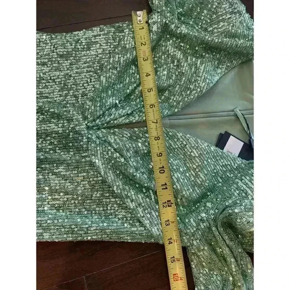 MAC DUGGALPuff Sleeve Sequin Mini Dress Sequin Light Green Ballon Long Sleeve 0 - Picture 7 of 9
